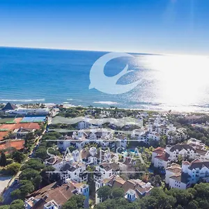 1015 - Jardines Golondrinas - Three Bedrooms Apartment Lake View Appartamento
